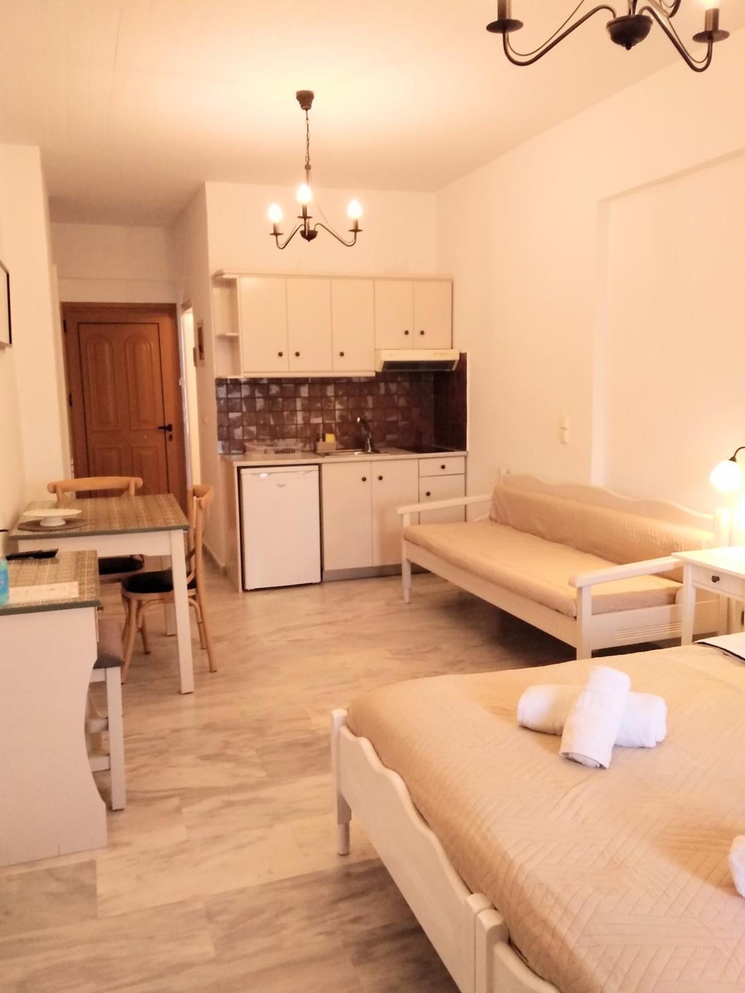 Idomeneas Apartments Soúgia Pokoj fotografie